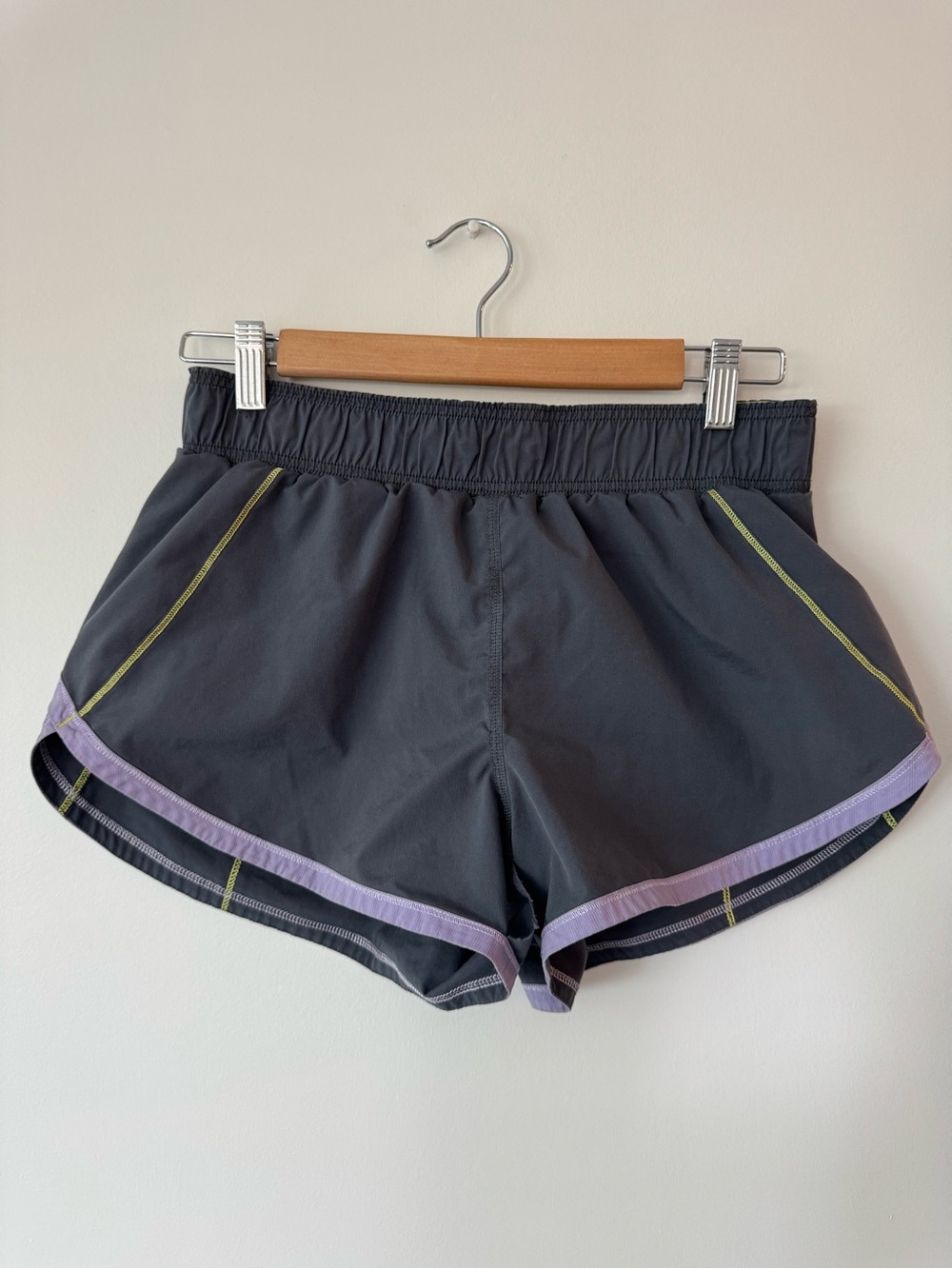 Lululemon Speed Up Low-Rise Lined Shorts 2.5"